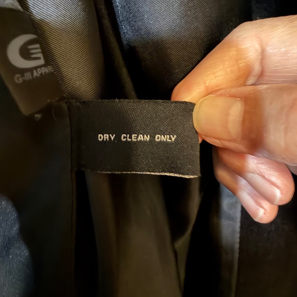 Jones New York Elegant Black Trench Coat - Picture 4 of 8
